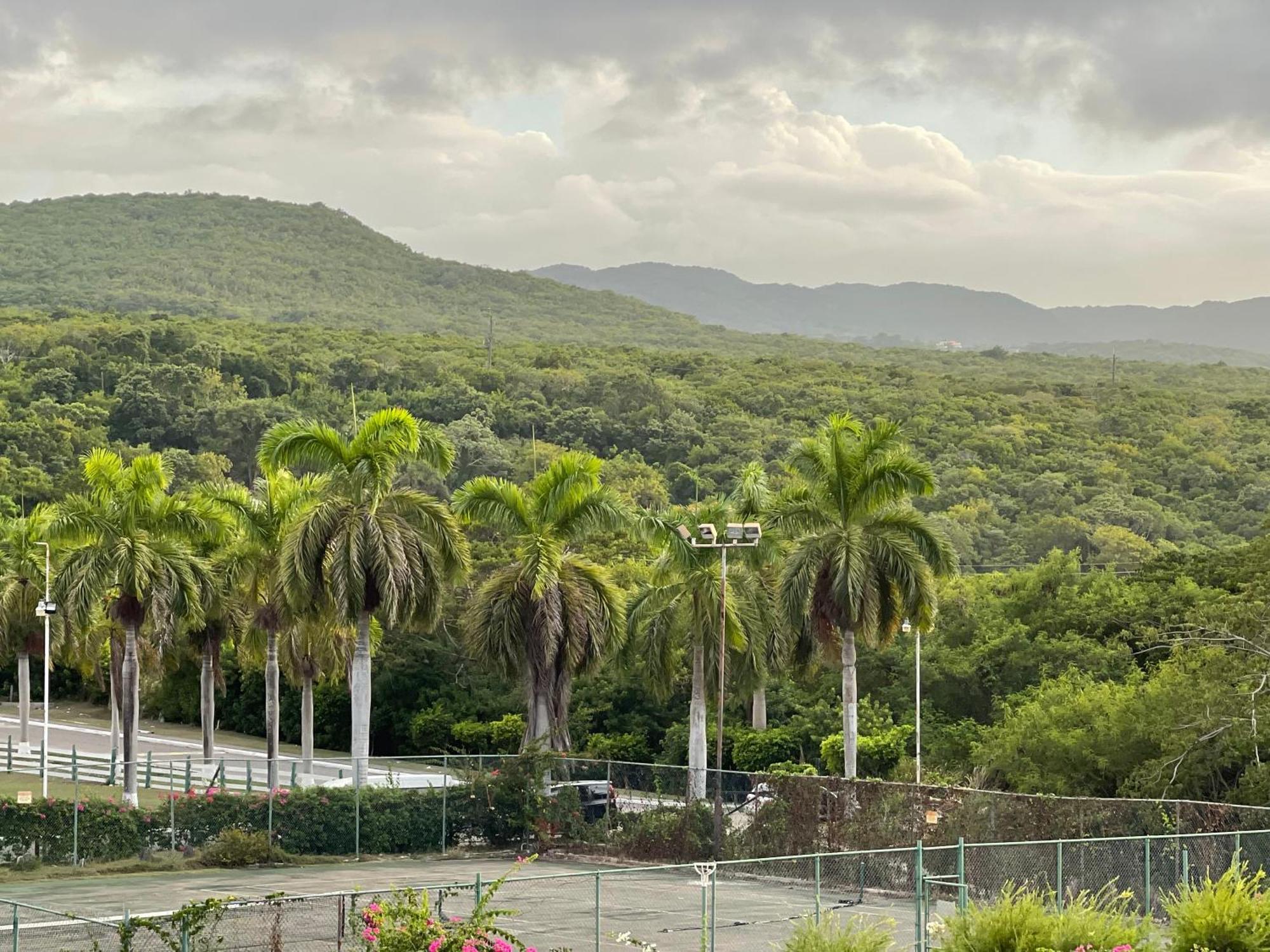 Marriott Seacastles E22, Montego Bay Lejlighedshotel Eksteriør billede